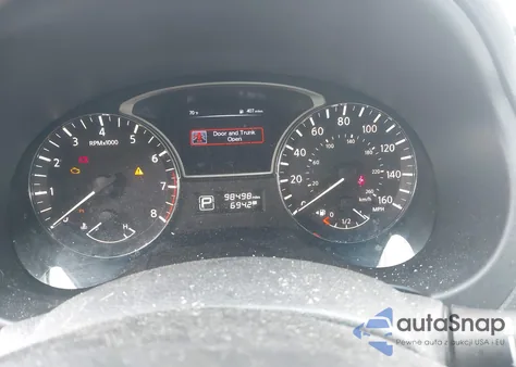 2015 Nissan Altima 2.5 S z USA, uszkodzony, nr VIN 1N4AL3AP2FN877485